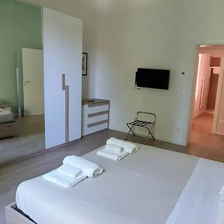 Al Pradel Apartment *